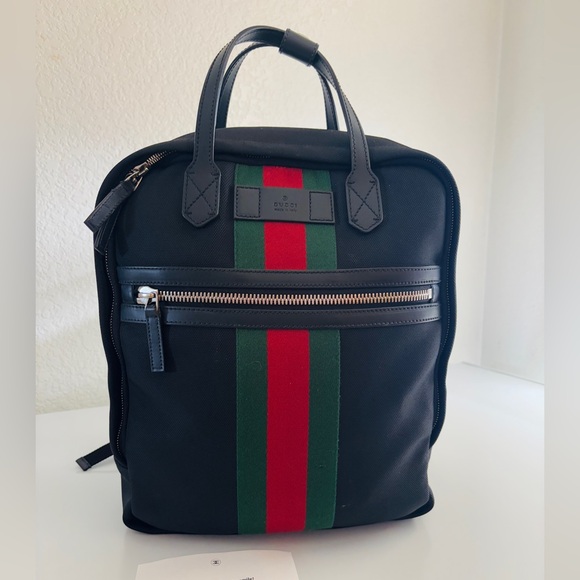 Gucci luggage backpack 💚❤️ - Picture 1 of 14